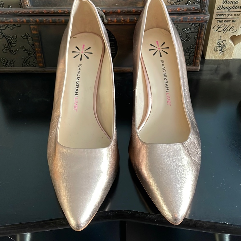 These shoes match the plink VENUS Body Con dress in my closet